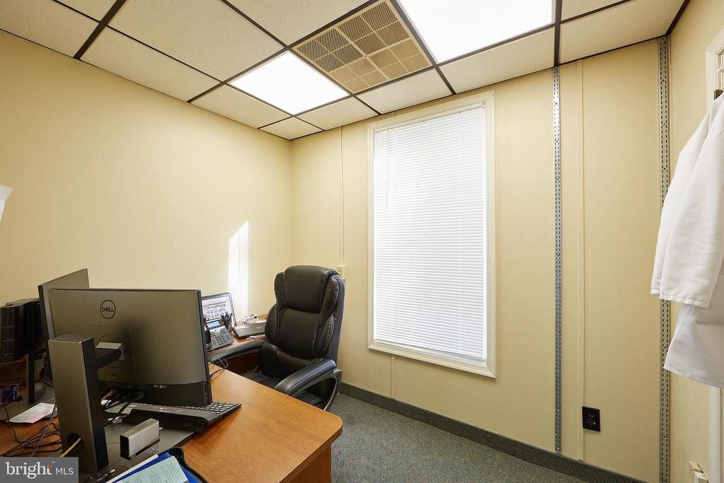 Image 15 of property listing at 2792 EGYPT, Audubon, PA 19403