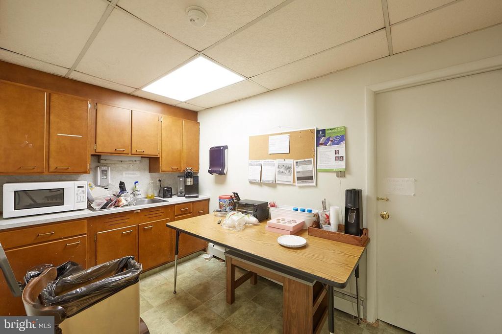 Image 30 of property listing at 2792 EGYPT, Audubon, PA 19403