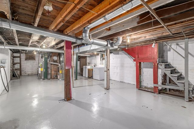 712 W Vine Street, Kalamazoo, MI 49008