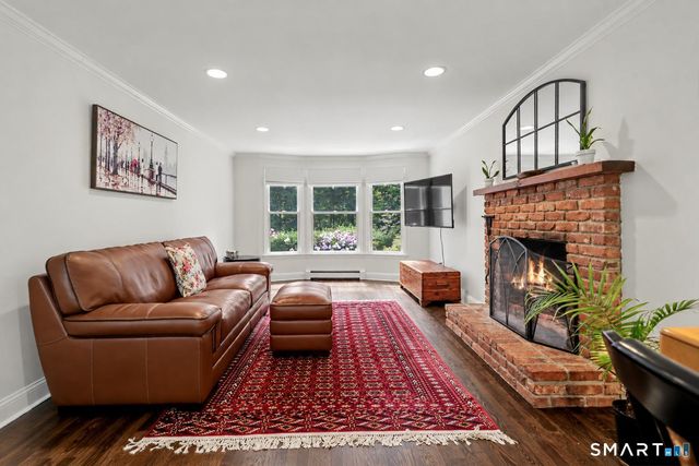 15 Fire Hill Lane, Redding, CT 06896
