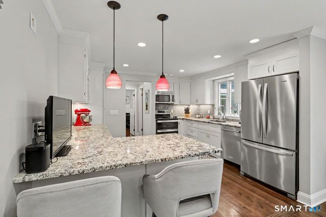 15 Fire Hill Lane, Redding, CT 06896
