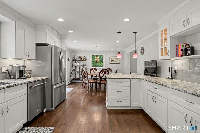 15 Fire Hill Lane, Redding, CT 06896