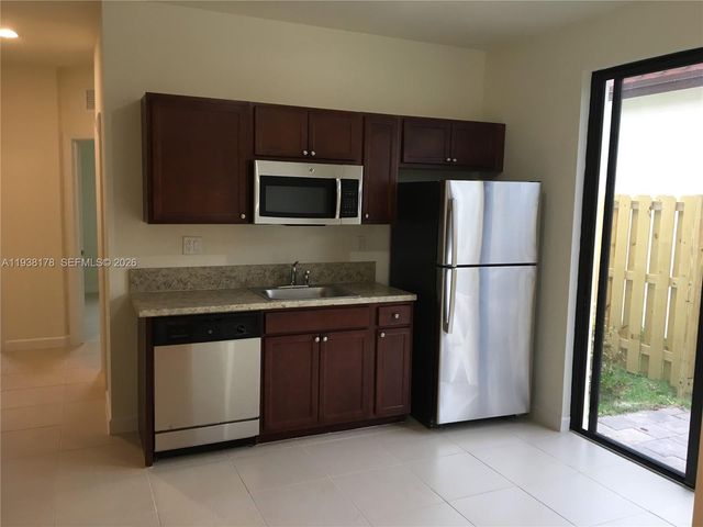 191 SE 35 TH AV., Homestead, FL 33033