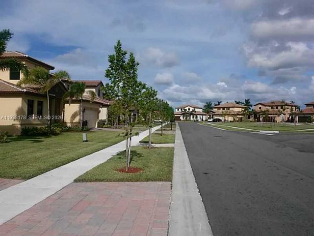 191 SE 35 TH AV., Homestead, FL 33033