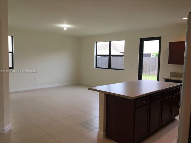 191 SE 35 TH AV., Homestead, FL 33033