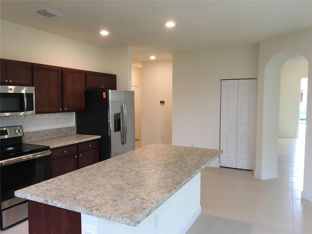 191 SE 35 TH AV., Homestead, FL 33033