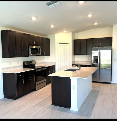 3615 NATURAL TRACE STREET, Plant City, FL 33565