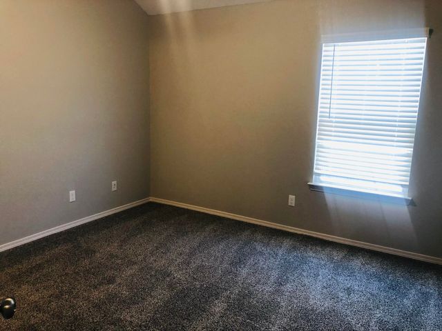 825 Whitebrush Drive, Socorro, TX 79927