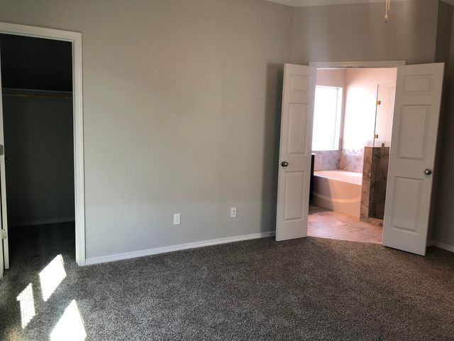 825 Whitebrush Drive, Socorro, TX 79927