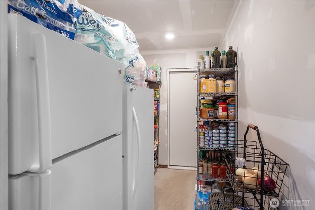 103 S 16th Street, Elma, WA 98541