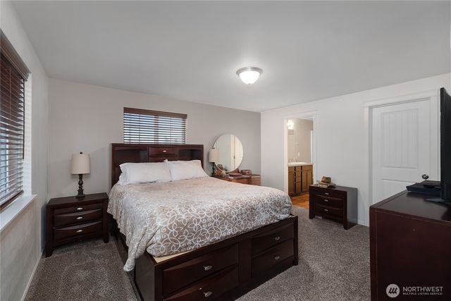 103 S 16th Street, Elma, WA 98541