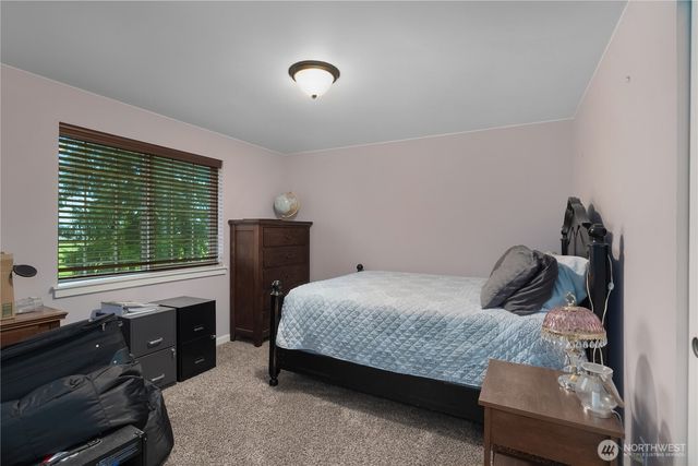 103 S 16th Street, Elma, WA 98541