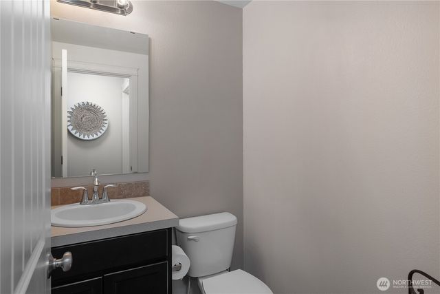 103 S 16th Street, Elma, WA 98541