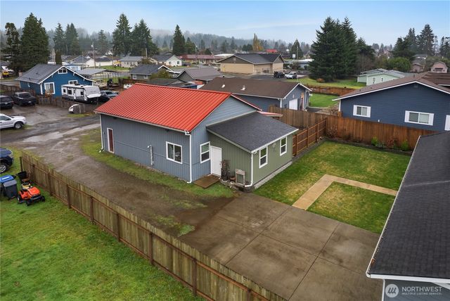 103 S 16th Street, Elma, WA 98541