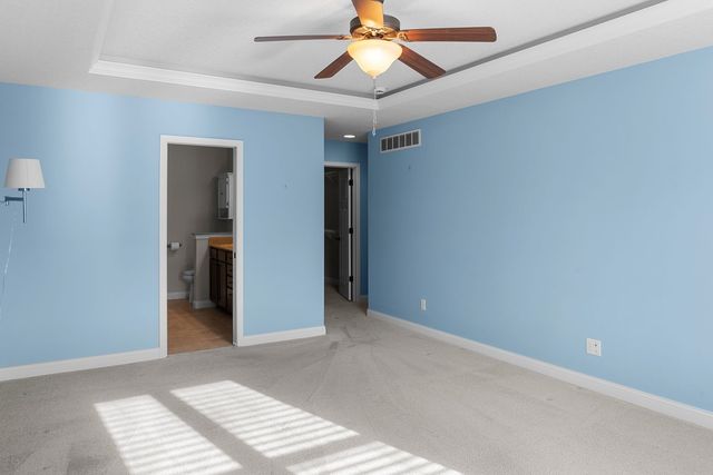 5838 Vanderginst Court, Bettendorf, IA 52722