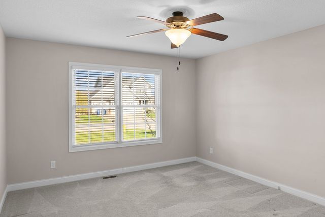 5838 Vanderginst Court, Bettendorf, IA 52722