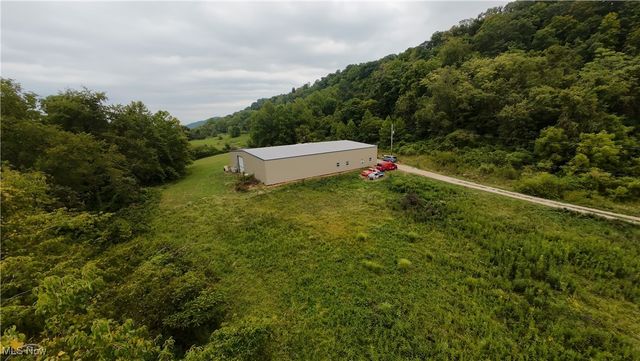 115 McElroy Run Road, Belmont, WV 26134