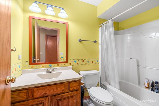37W907 Bowes Road, Elgin, IL 60124