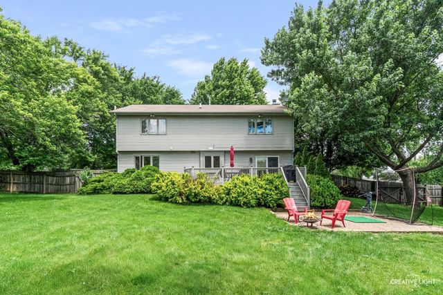 37W907 Bowes Road, Elgin, IL 60124