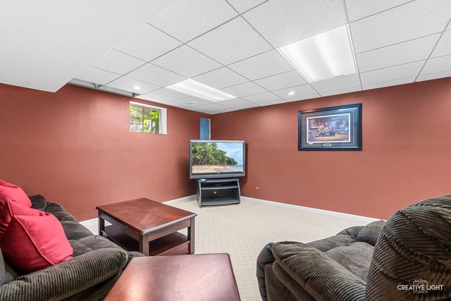 37W907 Bowes Road, Elgin, IL 60124