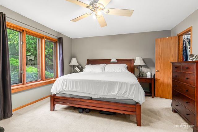 37W907 Bowes Road, Elgin, IL 60124