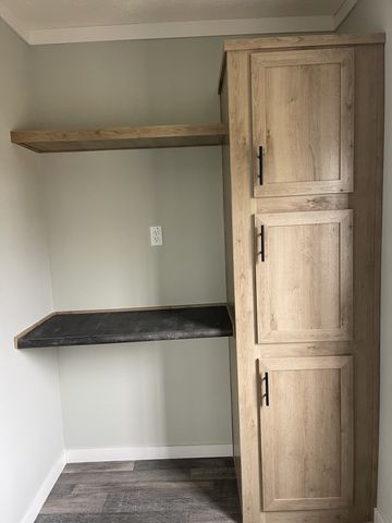 889 white springs road, Lafayette, TN 37083