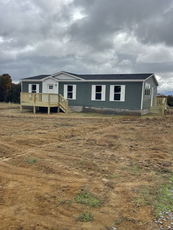 889 white springs road, Lafayette, TN 37083