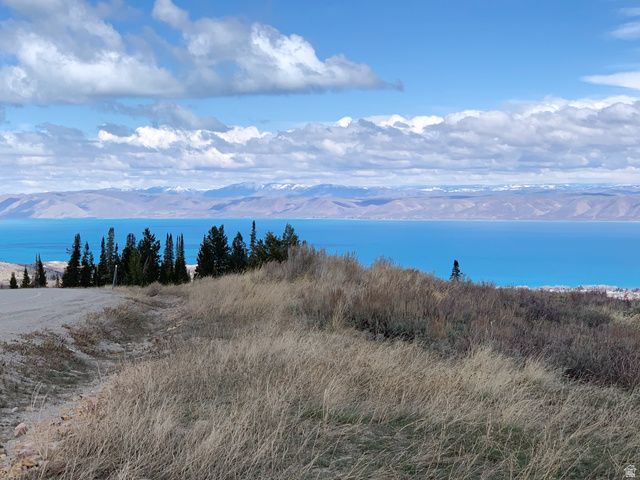 2774 S CHUKAR DR, Garden City, UT 84028