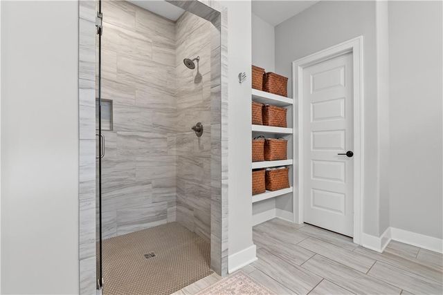 8882 McCoy Street, Lenexa, KS 66227