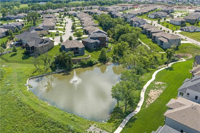 8882 McCoy Street, Lenexa, KS 66227
