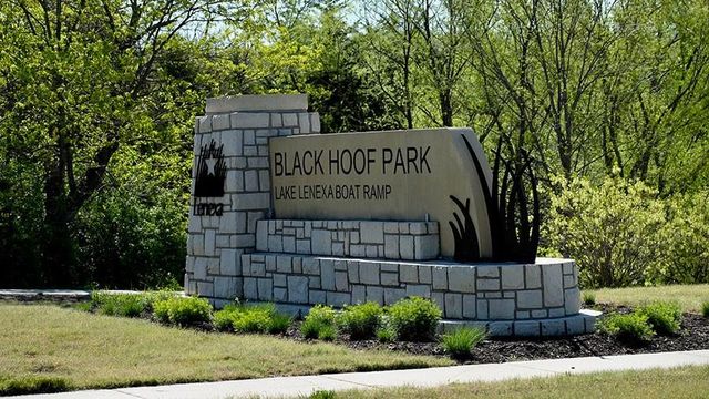 8882 McCoy Street, Lenexa, KS 66227