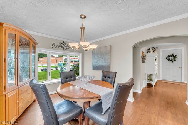 10037 W Sprague Road, North Royalton, OH 44133