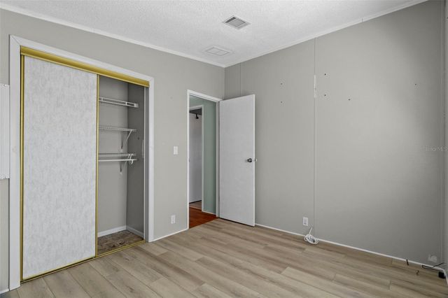 2805 KINGSWOOD CIRCLE, Brooksville, FL 34604