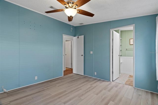 2805 KINGSWOOD CIRCLE, Brooksville, FL 34604