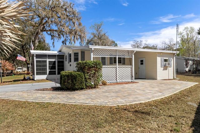 2805 KINGSWOOD CIRCLE, Brooksville, FL 34604