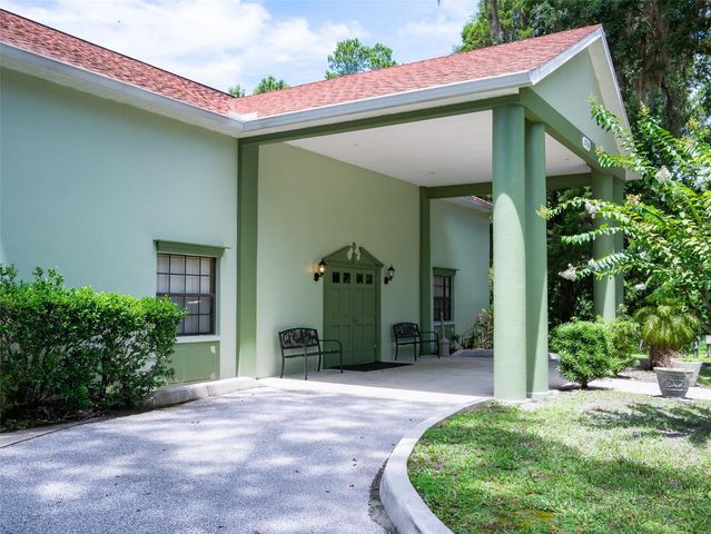 2805 KINGSWOOD CIRCLE, Brooksville, FL 34604