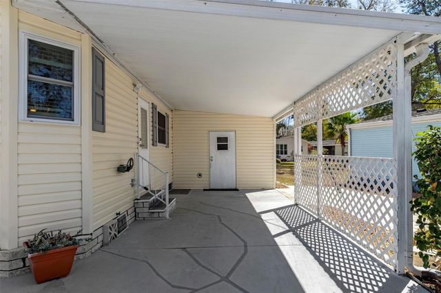 2805 KINGSWOOD CIRCLE, Brooksville, FL 34604