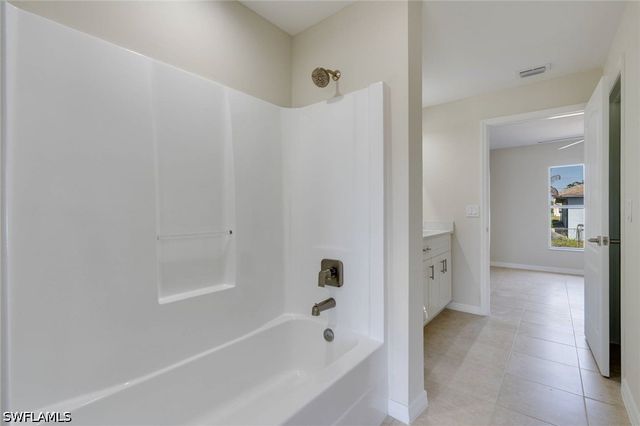 4014 13th ST W, Lehigh Acres, FL 33971