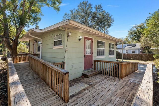 20707 PARK AVENUE, Dunnellon, FL 34431