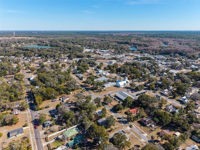 20707 PARK AVENUE, Dunnellon, FL 34431