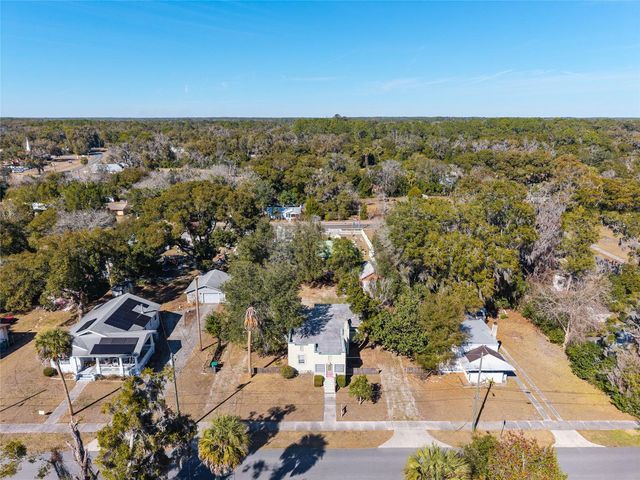 20707 PARK AVENUE, Dunnellon, FL 34431