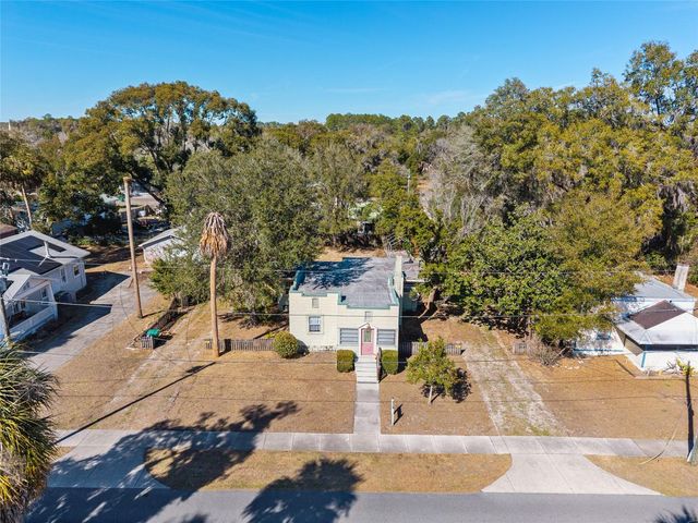 20707 PARK AVENUE, Dunnellon, FL 34431