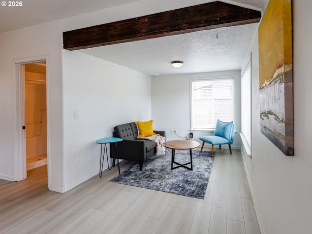102 S HARBOR St, Rockaway Beach, OR 97136