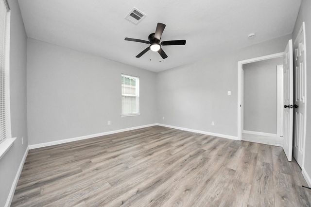 4914 Angleton Street, Houston, TX 77033