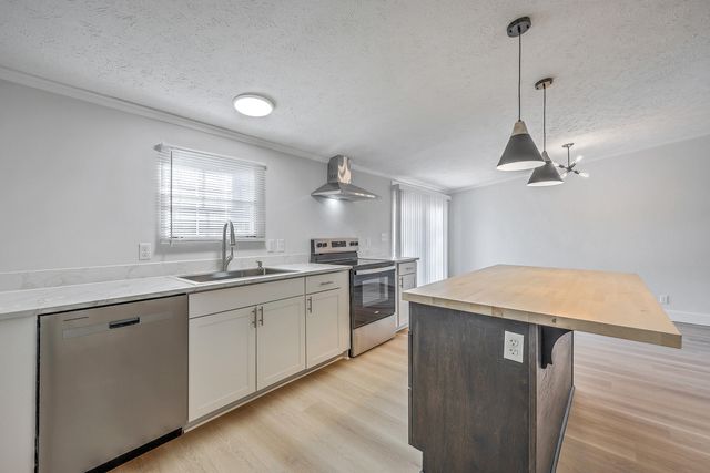 860 Toney Bay Road, Holly Hill, SC 29059