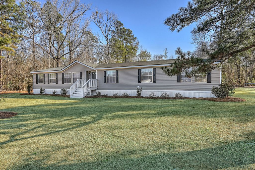 860 Toney Bay Road, Holly Hill, SC 29059