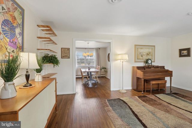 980 BEAR TAVERN RD, Ewing, NJ 08628