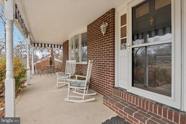 980 BEAR TAVERN RD, Ewing, NJ 08628