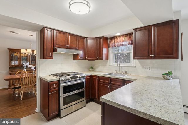 980 BEAR TAVERN RD, Ewing, NJ 08628