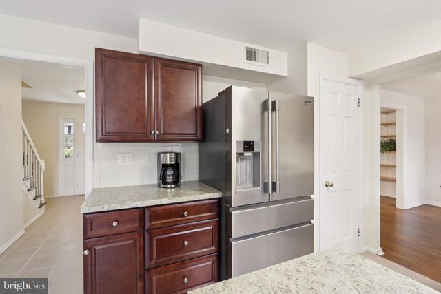 980 BEAR TAVERN RD, Ewing, NJ 08628